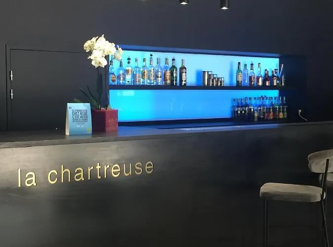 La Chartreuse Logis Hotel Restaurant